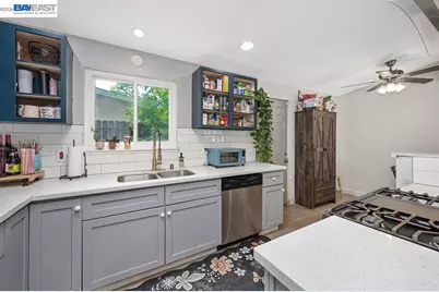 3637 Centinella Drive, North Highlands, CA 95660 - Photo 18
