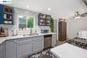 3637 Centinella Dr, North Highlands, CA 95660 - Photo 18