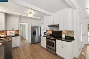 229 Manzanita Dr, Orinda, CA 94563 - Photo 12