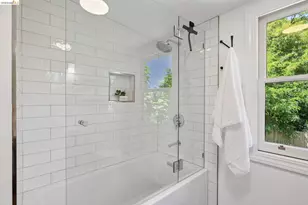 583 Mira Vista Ave, Oakland, CA 94610 - Photo 34