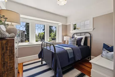 583 Mira Vista Ave, Oakland, CA 94610 - Photo 36