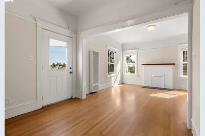 4277 Howe St, Oakland, CA 94611 - Photo 10