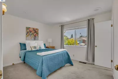 2090 Coolidge Dr, Santa Clara, CA 95051 - Photo 22