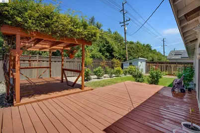 2090 Coolidge Dr, Santa Clara, CA 95051 - Photo 26