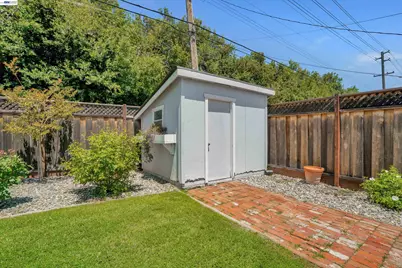 2090 Coolidge Dr, Santa Clara, CA 95051 - Photo 28