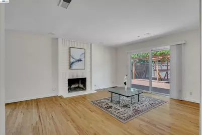 2090 Coolidge Dr, Santa Clara, CA 95051 - Photo 12