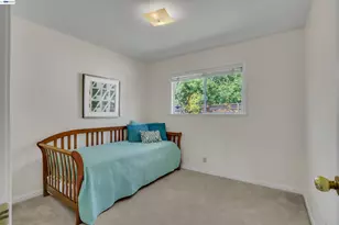 2090 Coolidge Dr, Santa Clara, CA 95051 - Photo 20