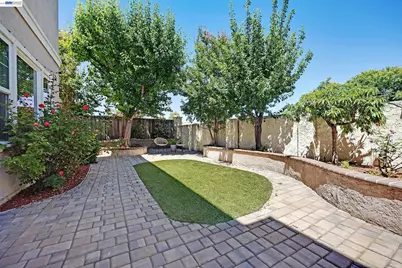 4855 Piper Glen Ter, Dublin, CA 94568 - Photo 30