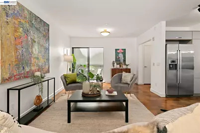 6501 San Pablo Ave #208, Oakland, CA 94608 - Photo 12