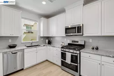 2192 Terrawood St, Roseville, CA 95747 - Photo 18