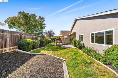 10049 El Dorado Dr, San Ramon, CA 94583 - Photo 54