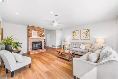 10049 El Dorado Dr, San Ramon, CA 94583 - Photo 14