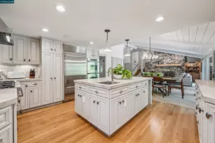 39 Comistas Ct, Walnut Creek, CA 94598 - Photo 12