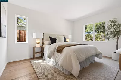 218 Overhill Rd, Orinda, CA 94563 - Photo 20