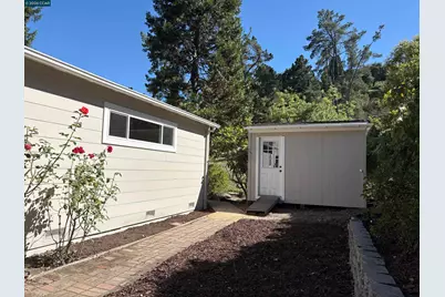 218 Overhill Rd, Orinda, CA 94563 - Photo 28