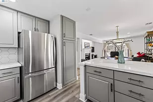 73 Mozden Ln, Pleasant Hill, CA 94523 - Photo 4