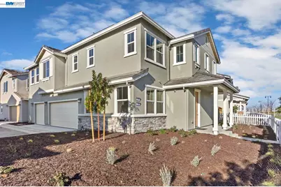 281 Central Parkway, Mountain House, CA 95391 - Photo 8