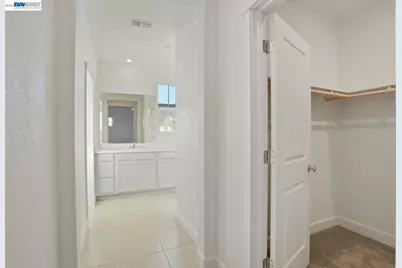 281 Central Parkway, Mountain House, CA 95391 - Photo 36