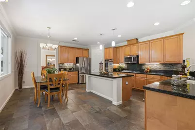 5048 Botting Ct, Antioch, CA 94531 - Photo 10