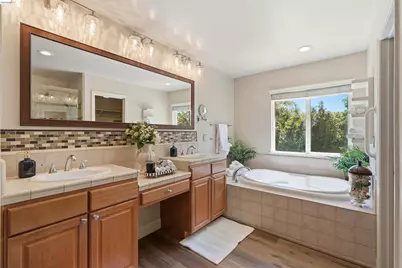5048 Botting Ct, Antioch, CA 94531 - Photo 20
