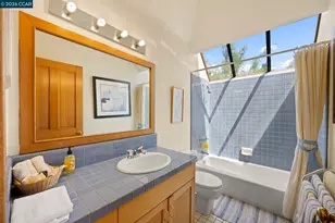 425 Logan St, Santa Cruz, CA 95062 - Photo 30