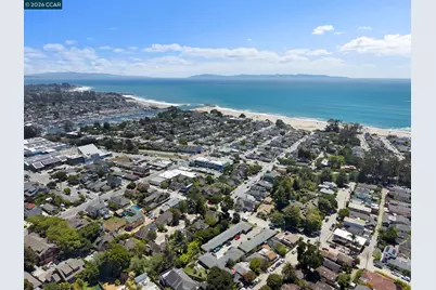 425 Logan St, Santa Cruz, CA 95062 - Photo 52