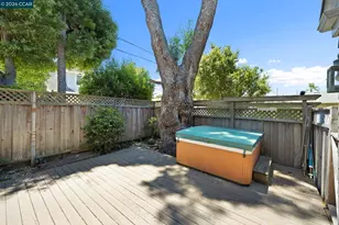 425 Logan St, Santa Cruz, CA 95062 - Photo 38