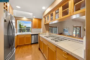 425 Logan St, Santa Cruz, CA 95062 - Photo 6
