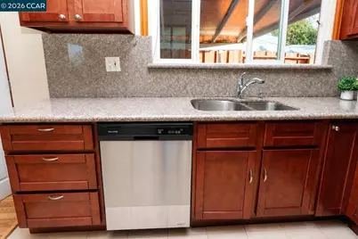 27507 Barcelona Ave, Hayward, CA 94545 - Photo 12