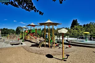 900 Woodland Dr, San Ramon, CA 94582 - Photo 42