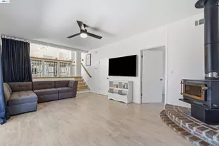 241 Garnet Dr, Livermore, CA 94550 - Photo 10