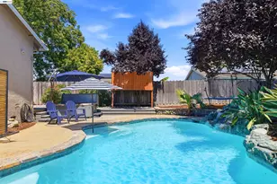 241 Garnet Dr, Livermore, CA 94550 - Photo 42