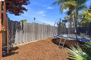 241 Garnet Dr, Livermore, CA 94550 - Photo 38