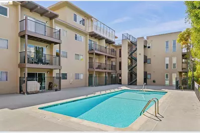 425 Orange St #202, Oakland, CA 94610 - Photo 32