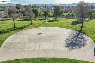 1262 Hollyhock St, Livermore, CA 94551 - Photo 52
