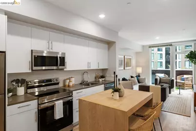 260 Brooklyn Basin Way #460, Oakland, CA 94606 - Photo 10