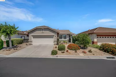 579 Quindell Way, Brentwood, CA 94513 - Photo 2