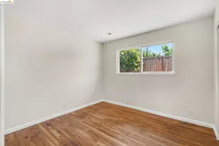 2467 Tanager Cir, Concord, CA 94520 - Photo 10