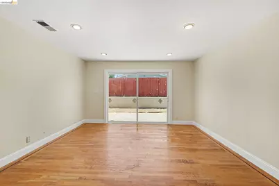 2467 Tanager Cir, Concord, CA 94520 - Photo 4