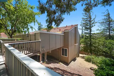 4430 Eagle Peak Rd #D, Concord, CA 94521 - Photo 30