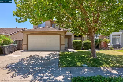 4720 Canyon Hills Dr, Fairfield, CA 94534 - Photo 2