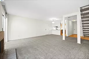 7552 Silvertree Ln, Dublin, CA 94568 - Photo 6