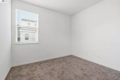 1121 Andreas Ln, Tracy, CA 95376 - Photo 40