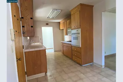 744 Springwood, San Jose, CA 95129 - Photo 2