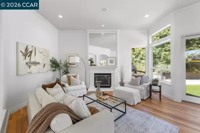 20 Monte Crest Ct, Walnut Creek, CA 94595 - Photo 4
