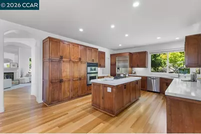 20 Monte Crest Ct, Walnut Creek, CA 94595 - Photo 12