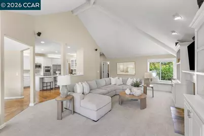 70 Ridgecrest Ct, Lafayette, CA 94549 - Photo 18