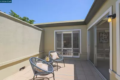 1209 Oakmont Dr #6, Walnut Creek, CA 94595 - Photo 18