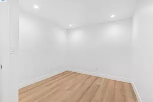3035 Logan St, Oakland, CA 94601 - Photo 30