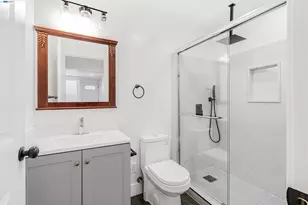 3035 Logan St, Oakland, CA 94601 - Photo 28